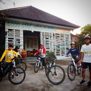 It's a good day to ride a bike and enjoy Ubud... if you need a bike let us know... we will provide for you... It's a good day to ride a bike and enjoy Ubud... if you need a bike let us know... we will provide for you...